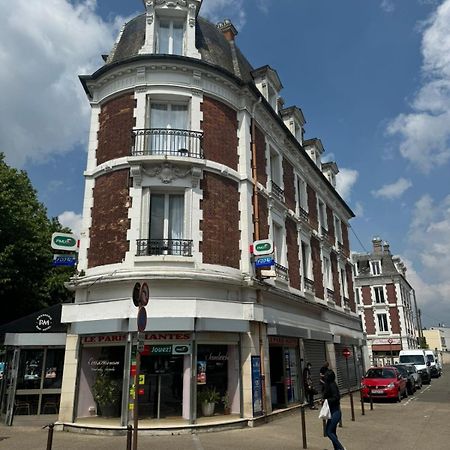 Etoiles De Mantes Hotel Bagian luar foto
