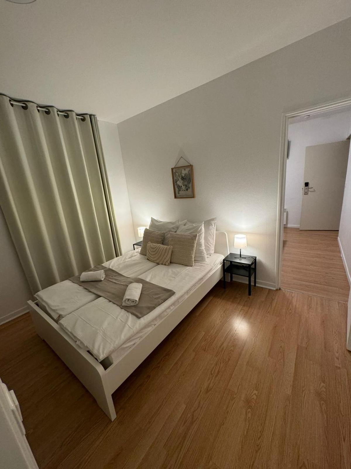 Etoiles De Mantes Hotel Bagian luar foto